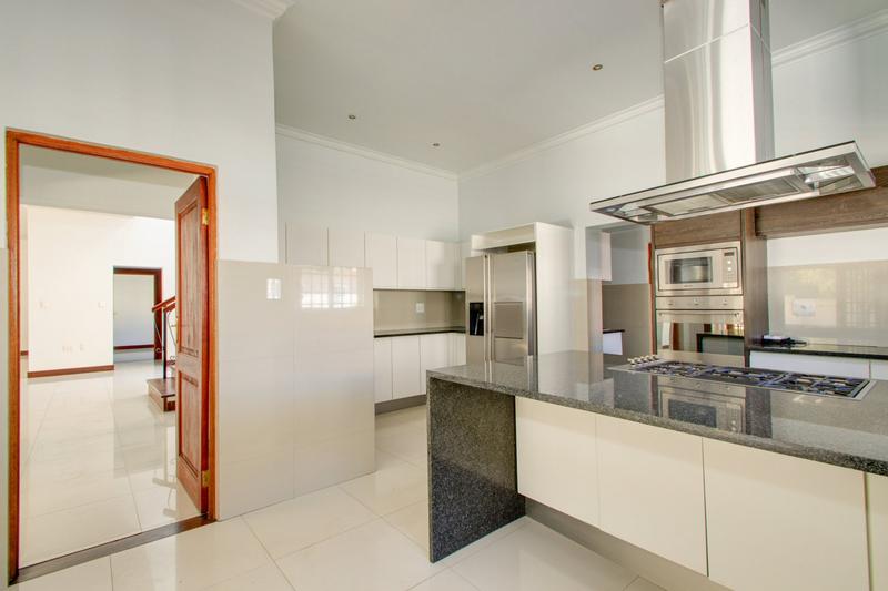 To Let 4 Bedroom Property for Rent in Bryanston Gauteng