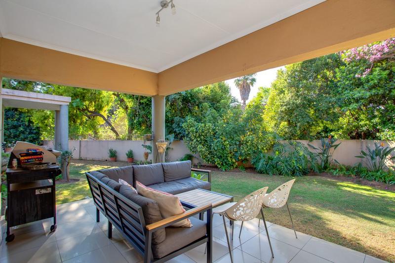 To Let 3 Bedroom Property for Rent in Douglasdale Gauteng