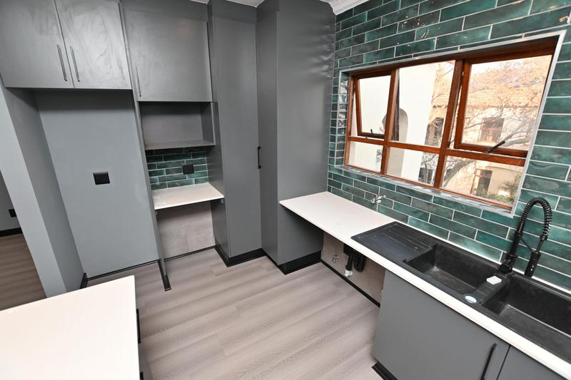 To Let 2 Bedroom Property for Rent in Bryanston Gauteng