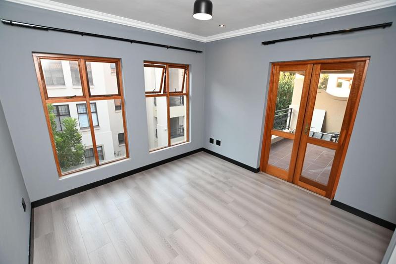 To Let 2 Bedroom Property for Rent in Bryanston Gauteng