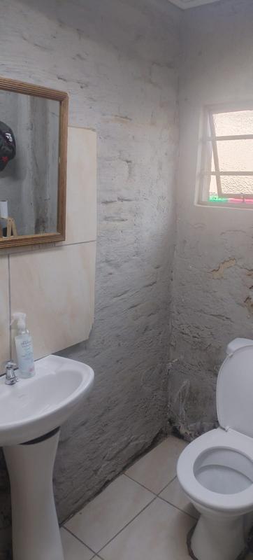 Commercial Property for Sale in Makulong Gauteng