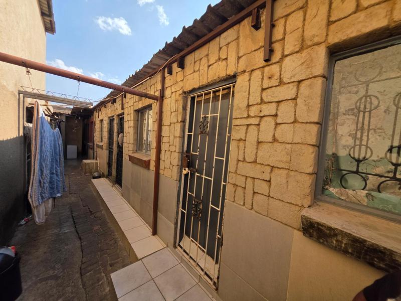 15 Bedroom Property for Sale in Tembisa Gauteng