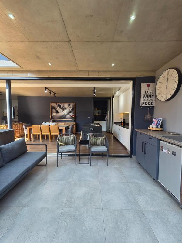 To Let 4 Bedroom Property for Rent in Lynnwood Gauteng