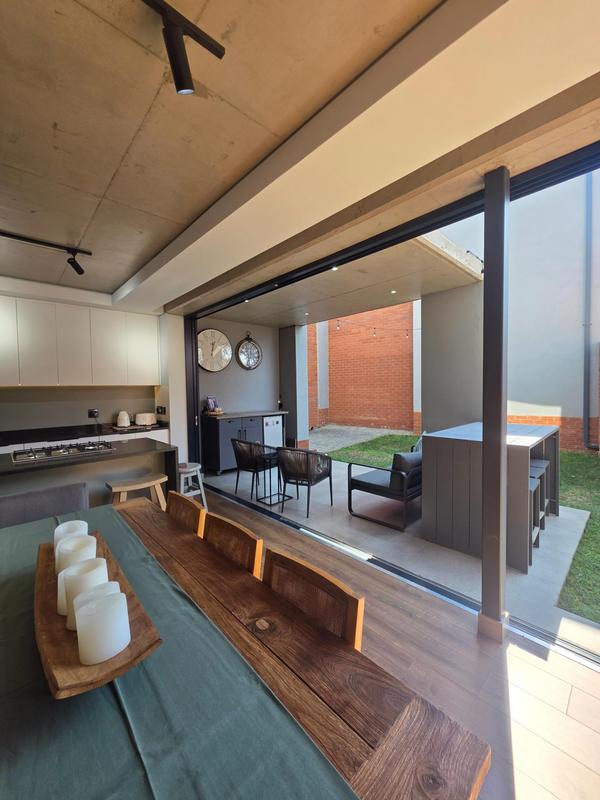 To Let 4 Bedroom Property for Rent in Lynnwood Gauteng
