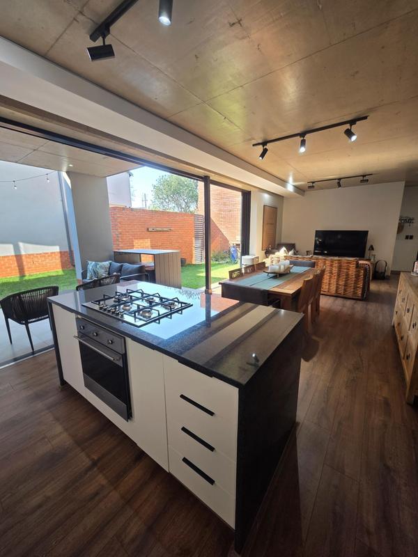 To Let 4 Bedroom Property for Rent in Lynnwood Gauteng