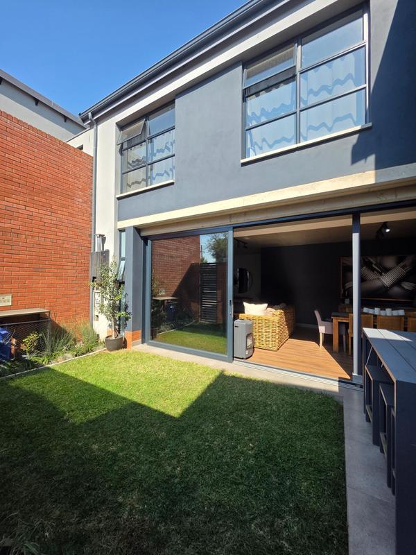 To Let 4 Bedroom Property for Rent in Lynnwood Gauteng