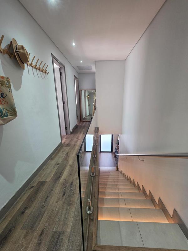 To Let 4 Bedroom Property for Rent in Lynnwood Gauteng