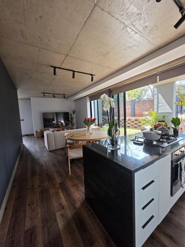 To Let 4 Bedroom Property for Rent in Lynnwood Gauteng