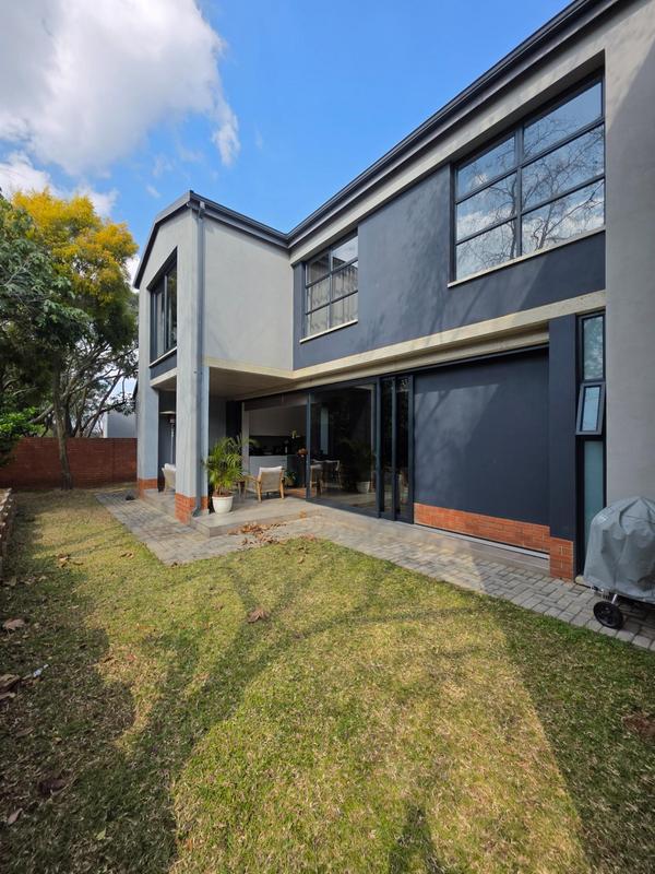To Let 4 Bedroom Property for Rent in Lynnwood Gauteng