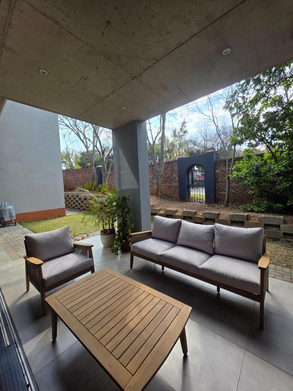 To Let 4 Bedroom Property for Rent in Lynnwood Gauteng