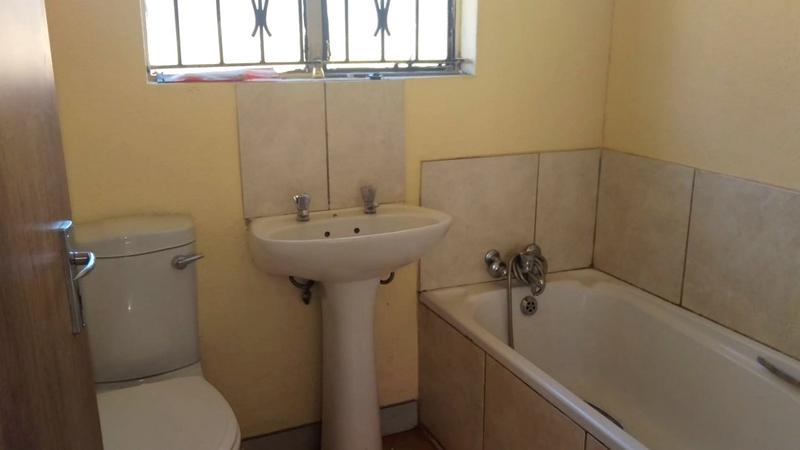 To Let 2 Bedroom Property for Rent in Riverlea Gauteng