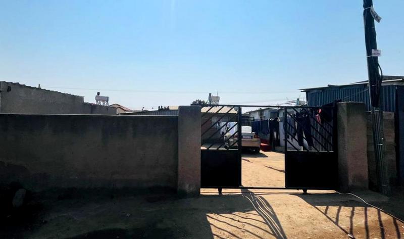 1 Bedroom Property for Sale in Olievenhoutbosch Gauteng