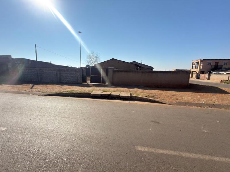 2 Bedroom Property for Sale in Palime Gauteng