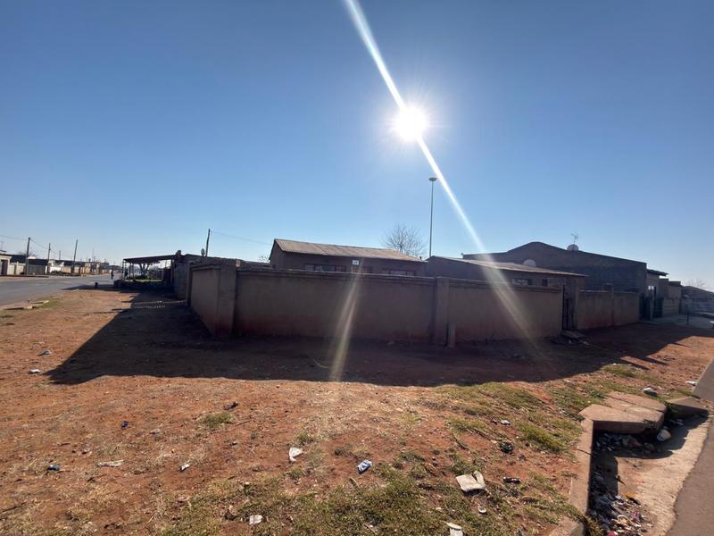 2 Bedroom Property for Sale in Palime Gauteng