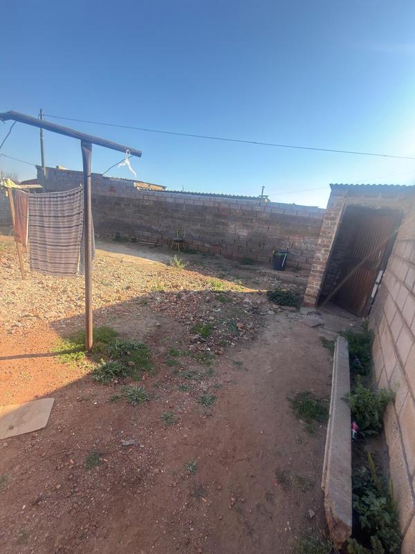 2 Bedroom Property for Sale in Palime Gauteng