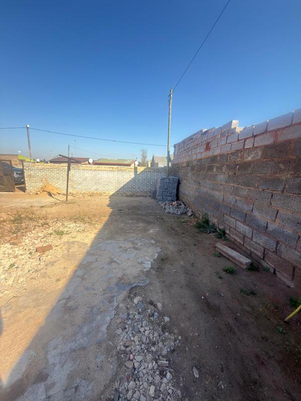 2 Bedroom Property for Sale in Palime Gauteng