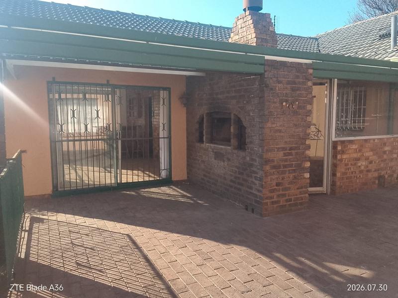 3 Bedroom Property for Sale in Randhart Gauteng