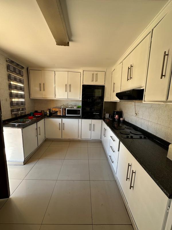 6 Bedroom Property for Sale in Sharon Park Gauteng