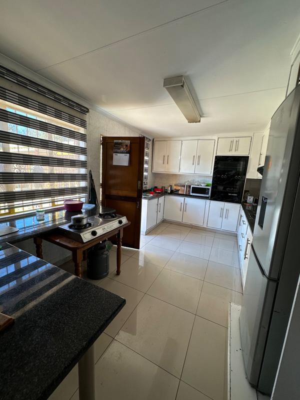6 Bedroom Property for Sale in Sharon Park Gauteng