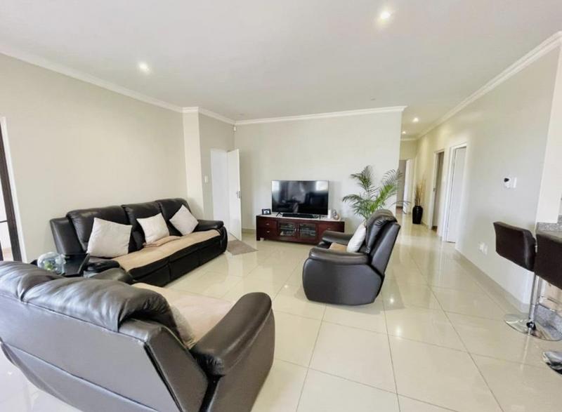 3 Bedroom Property for Sale in Oakdene Gauteng