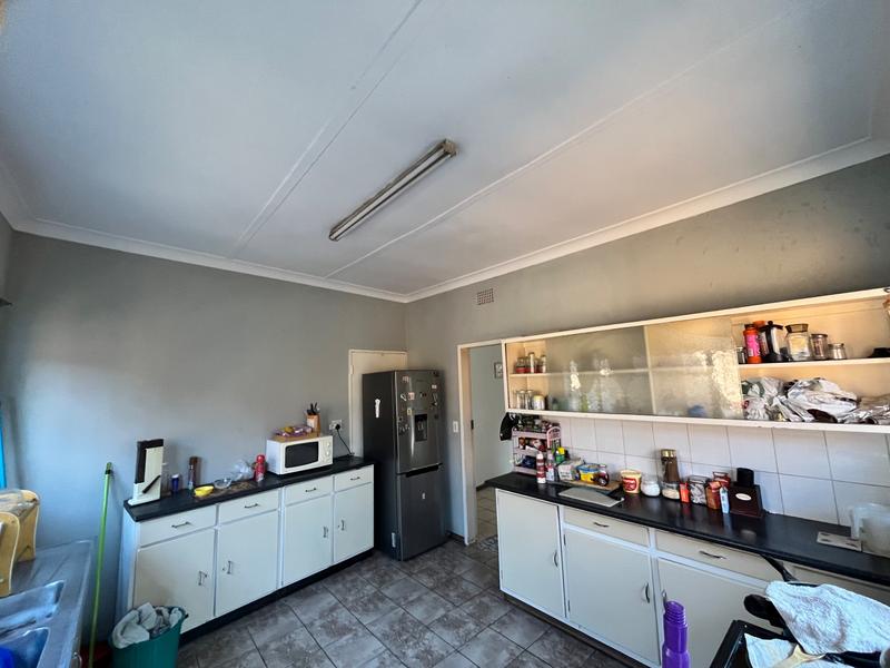 6 Bedroom Property for Sale in Benoni Gauteng
