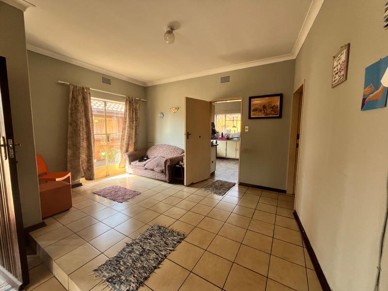 6 Bedroom Property for Sale in Benoni Gauteng