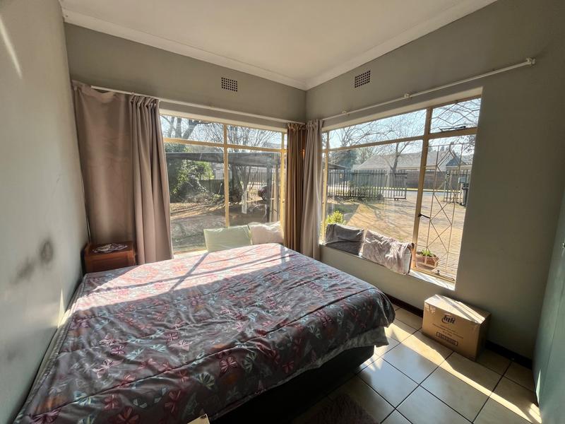 6 Bedroom Property for Sale in Benoni Gauteng