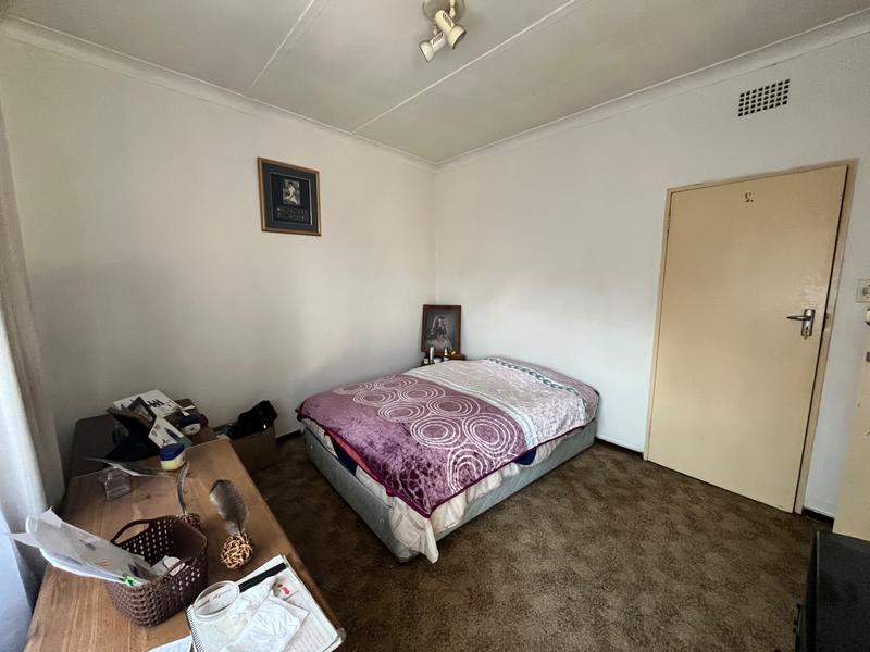 6 Bedroom Property for Sale in Benoni Gauteng