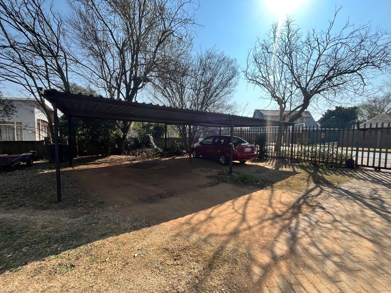 6 Bedroom Property for Sale in Benoni Gauteng