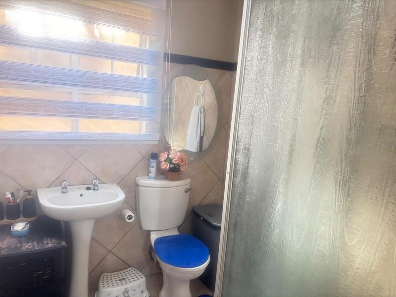 4 Bedroom Property for Sale in Liefde en Vrede Gauteng