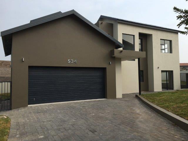 To Let 4 Bedroom Property for Rent in Copperleaf Estate Gauteng