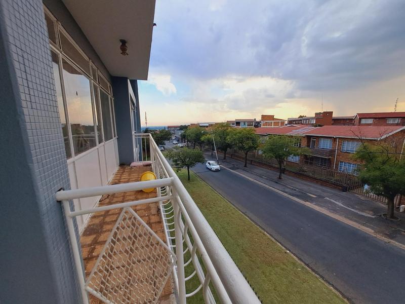 1 Bedroom Property for Sale in Sunnyridge Gauteng