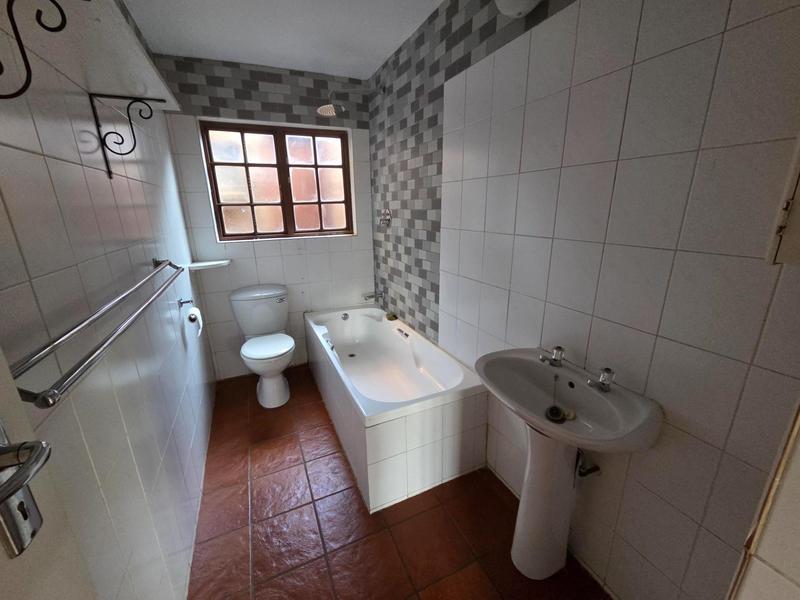 To Let 3 Bedroom Property for Rent in Moreleta Park Gauteng