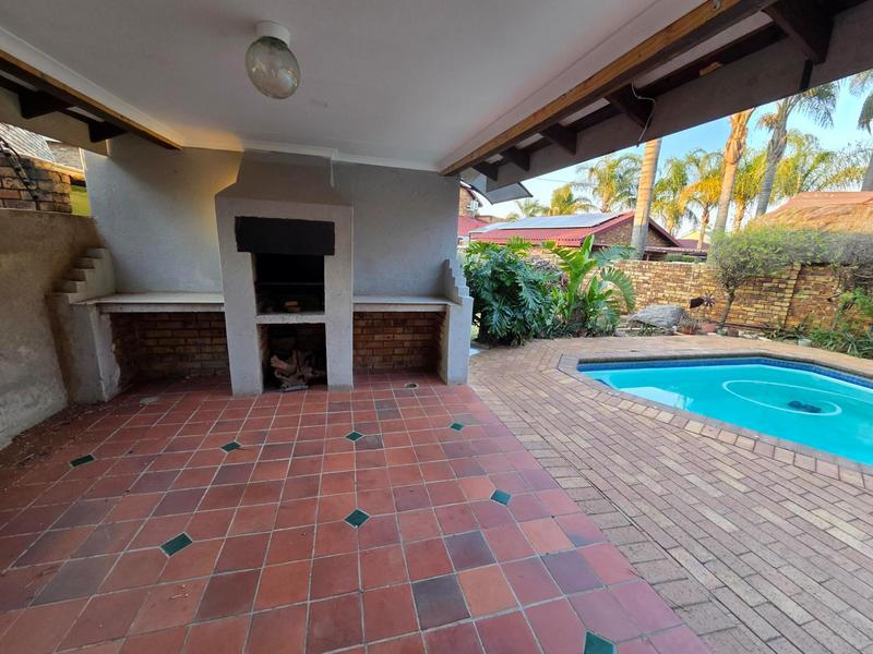 To Let 3 Bedroom Property for Rent in Moreleta Park Gauteng