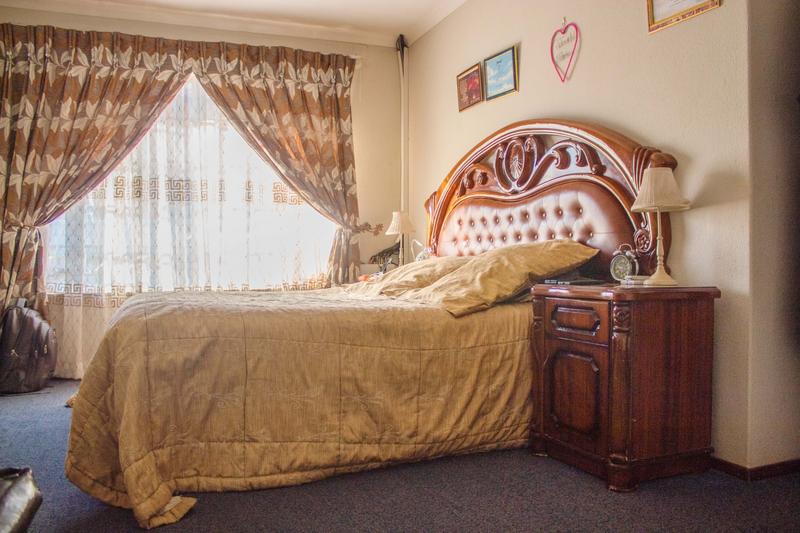 3 Bedroom Property for Sale in Zakariyya Park Gauteng