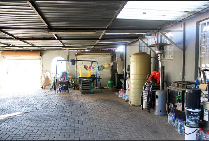 3 Bedroom Property for Sale in Zakariyya Park Gauteng