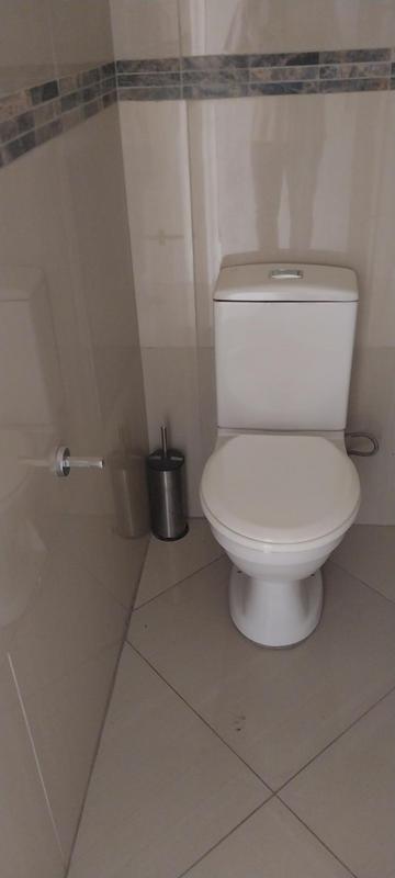 To Let 1 Bedroom Property for Rent in Eastleigh Ridge Gauteng
