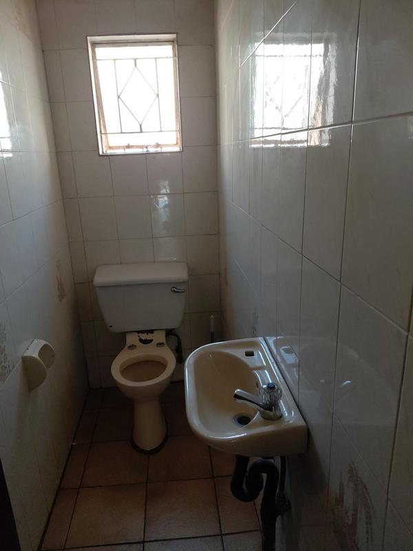 10 Bedroom Property for Sale in Yeoville Gauteng