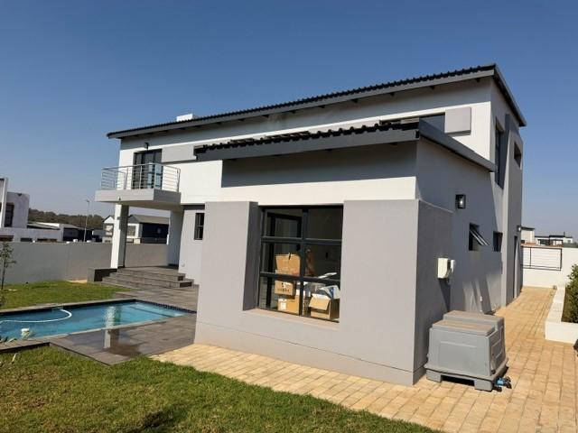 4 Bedroom Property for Sale in Fountainbrook Estate Gauteng