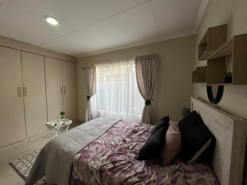 To Let 3 Bedroom Property for Rent in Pomona Gauteng
