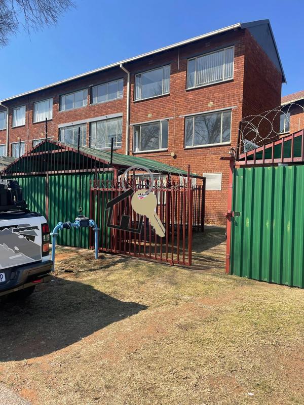 To Let 3 Bedroom Property for Rent in Witpoortjie Gauteng