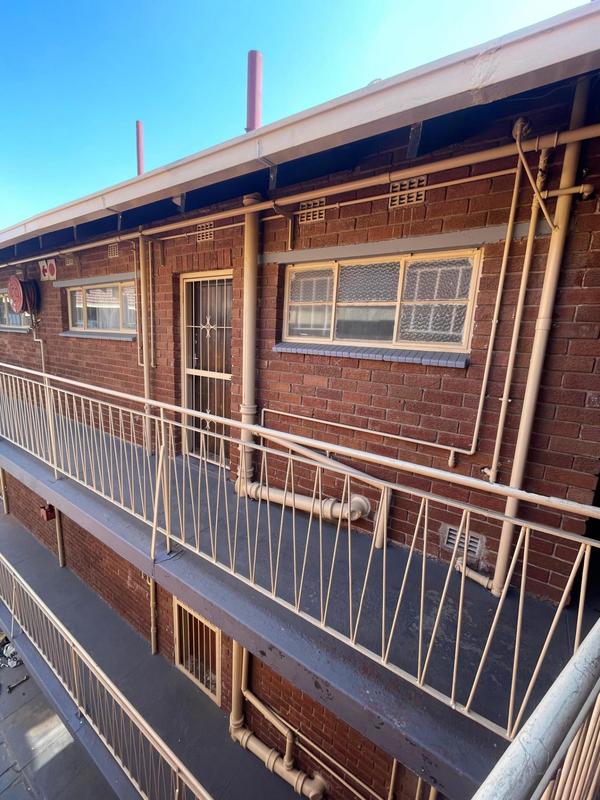 To Let 2 Bedroom Property for Rent in Witpoortjie Gauteng