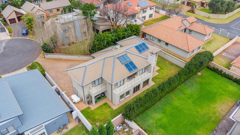 4 Bedroom Property for Sale in Raslouw Glen Gauteng