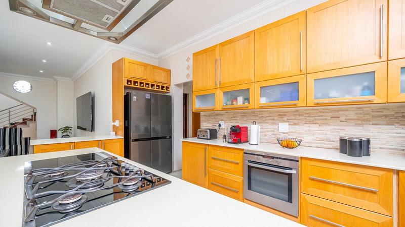 4 Bedroom Property for Sale in Raslouw Glen Gauteng