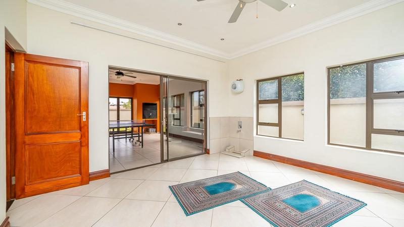 4 Bedroom Property for Sale in Raslouw Glen Gauteng