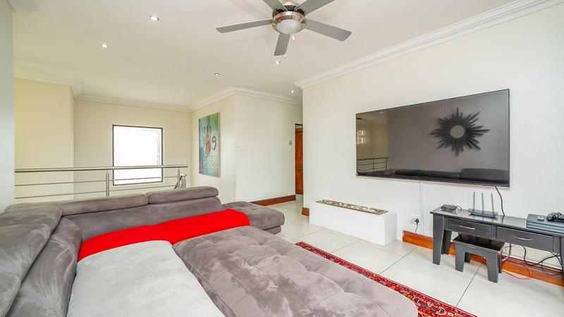 4 Bedroom Property for Sale in Raslouw Glen Gauteng