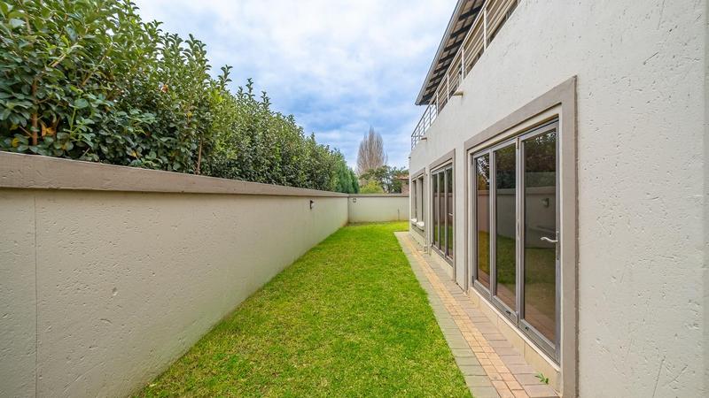 4 Bedroom Property for Sale in Raslouw Glen Gauteng