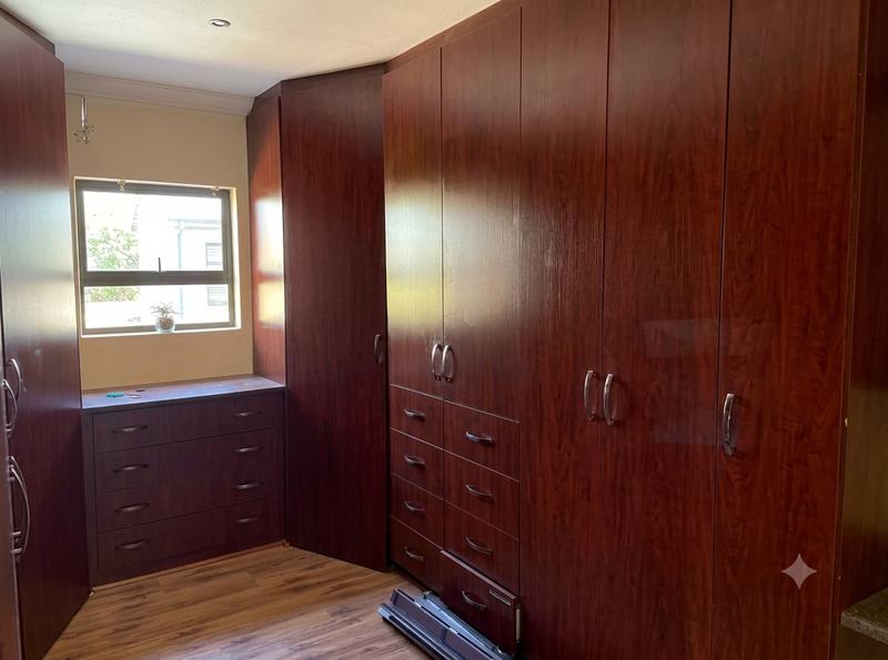 4 Bedroom Property for Sale in Eldo Meadows Gauteng