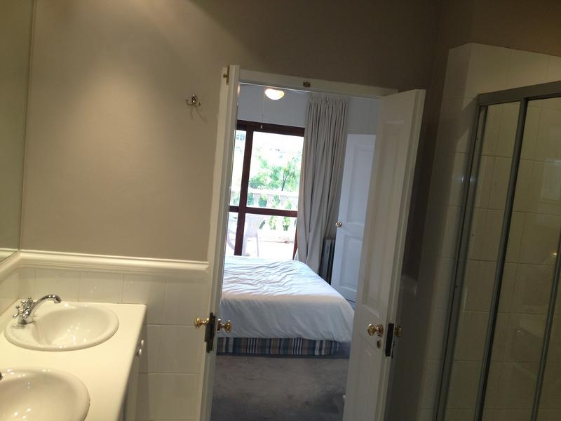 To Let 1 Bedroom Property for Rent in Benmore Gauteng