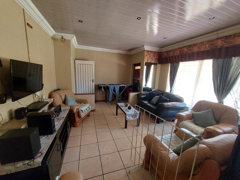 To Let 3 Bedroom Property for Rent in Vanderbijlpark SW 1 Gauteng
